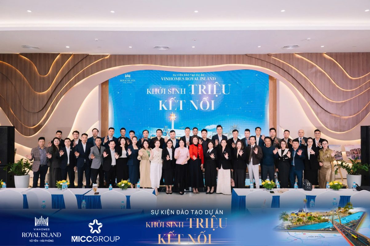 31 đại lý tham dự sự kiện Khởi Sinh Triệu Kết Nối mở ra triệu kết nối cho hành trình phía trước